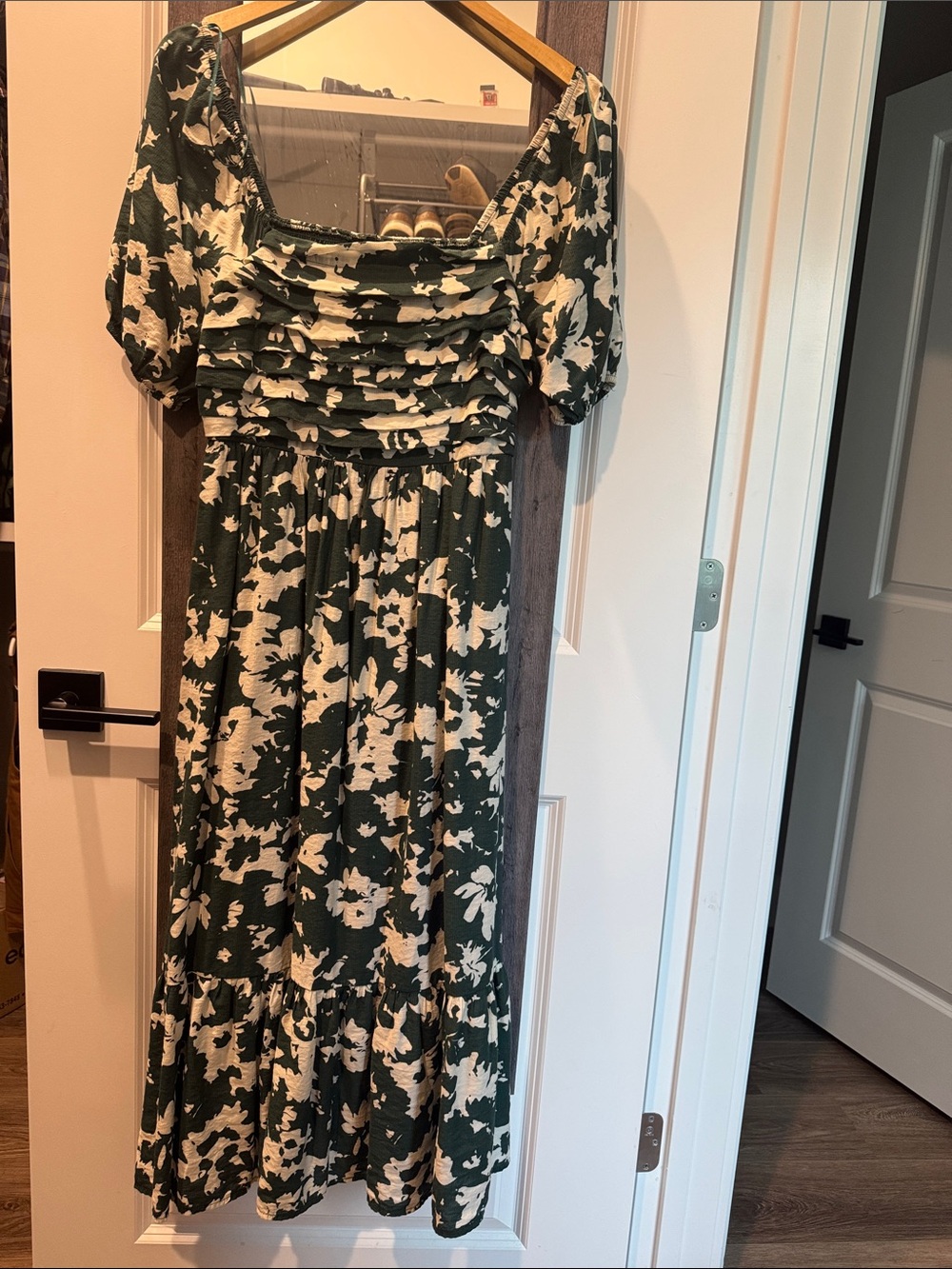 Green and Cream Floral Ruched Midi Dress with Puff Sleeves